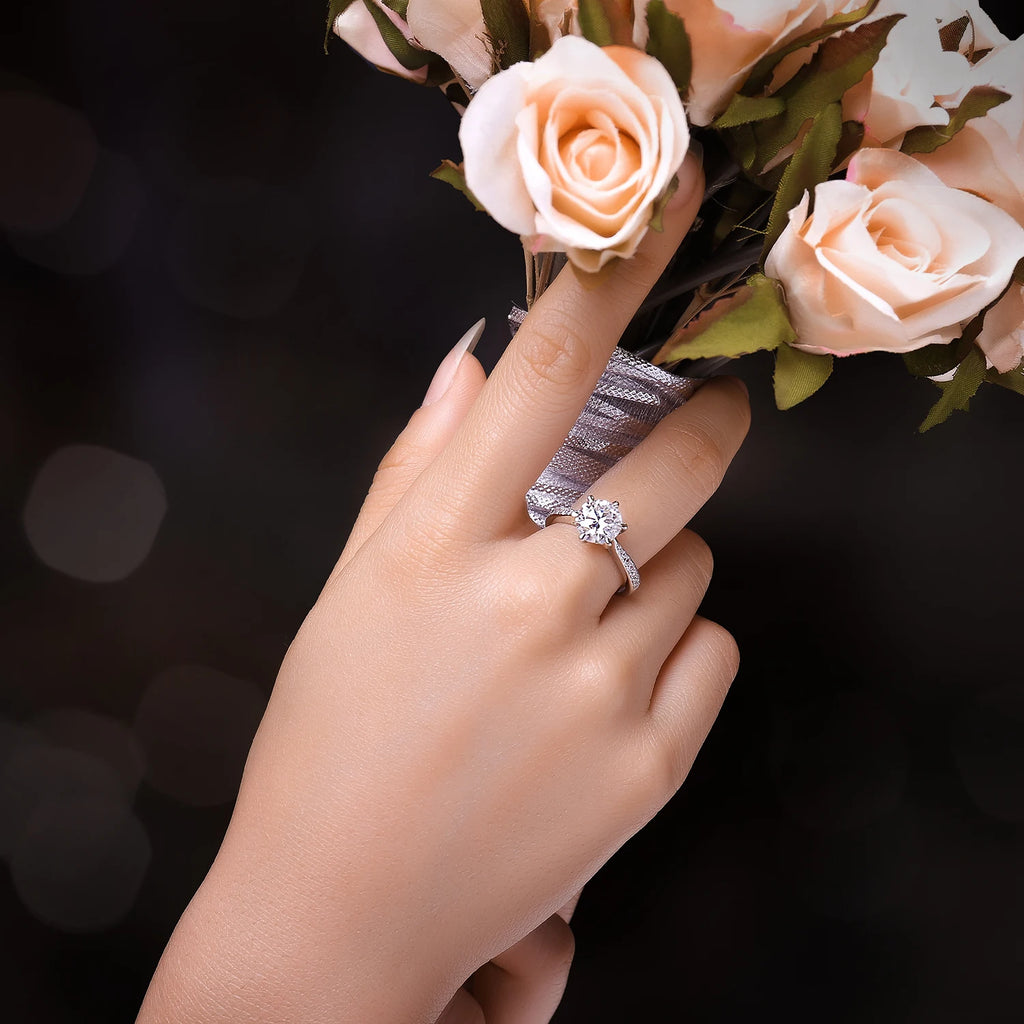 JewelryPalace Moissanite ring